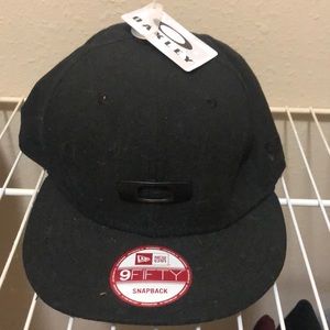 New Oakley SnapBack